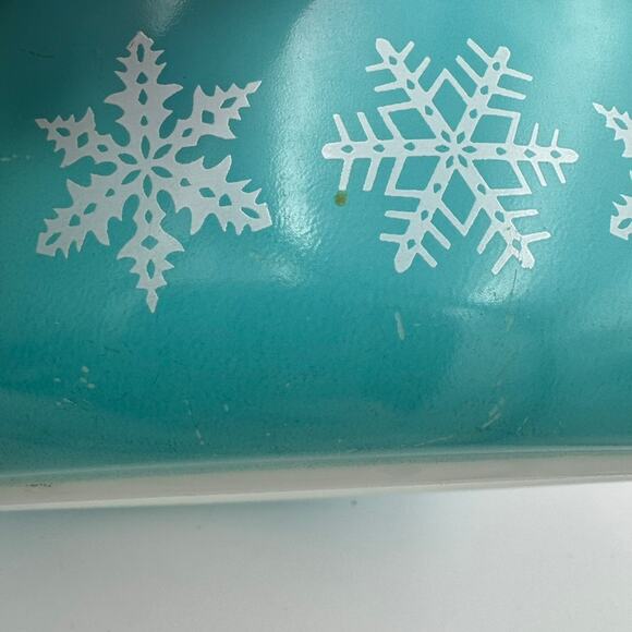 Pyrex Snowflake Turquoise 043 1.5 Qt Oval Casserole Baking Dish MCM Vintage - Picture 7 of 15